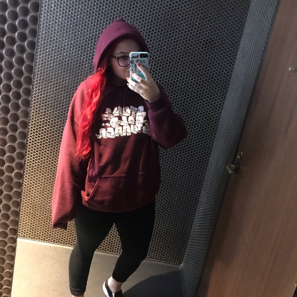 Meet your Posher, Shelby - Picture 2 of 8